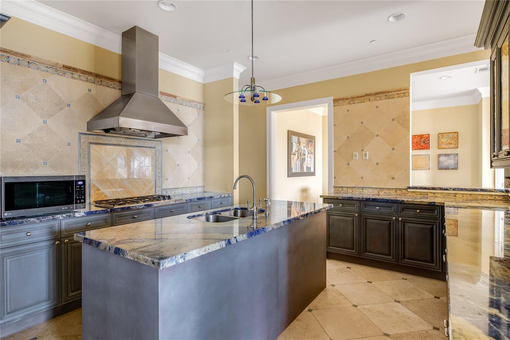 Plaza/Turtle Crk Residences Ph - Residential