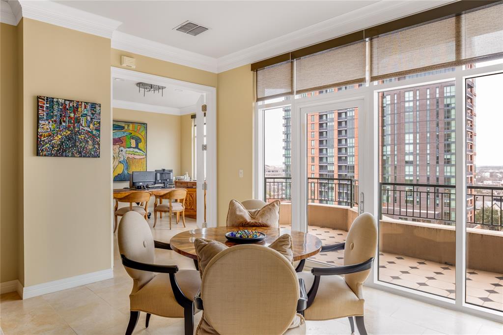 Plaza/Turtle Crk Residences Ph - Residential