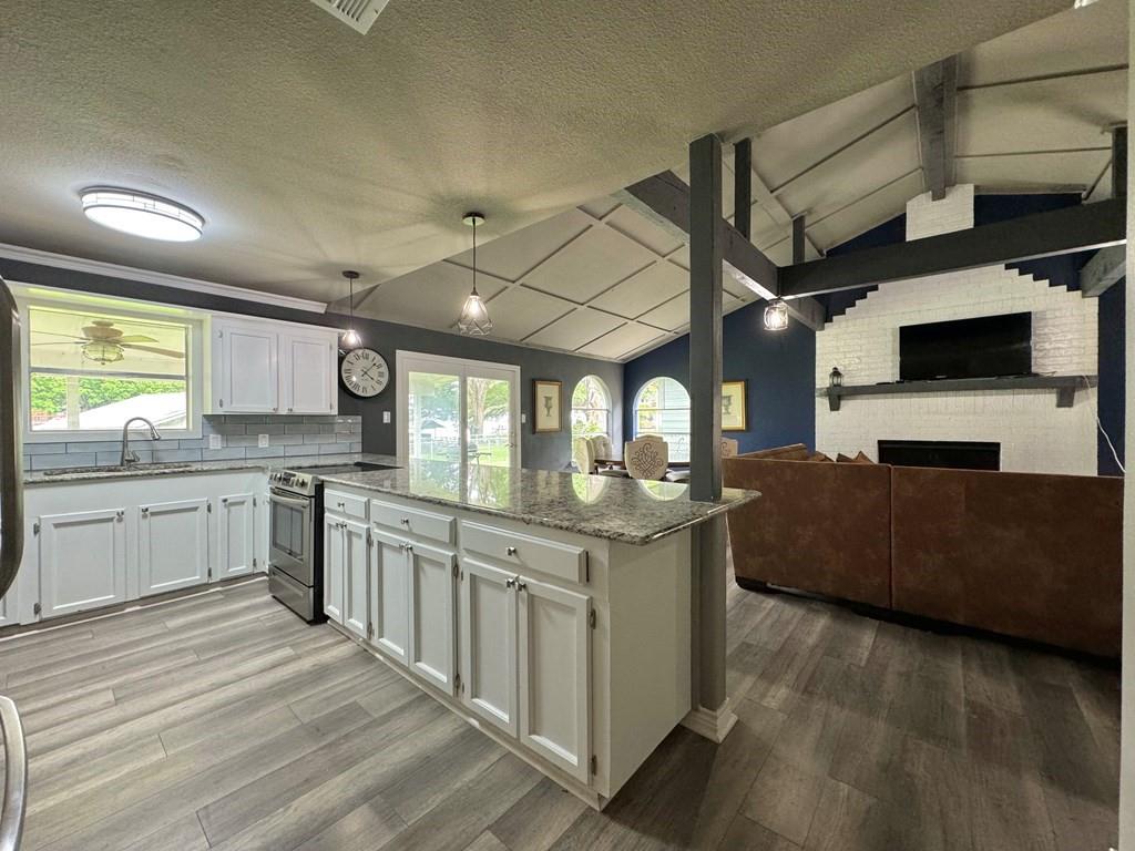 Indian Oaks Sub - Residential