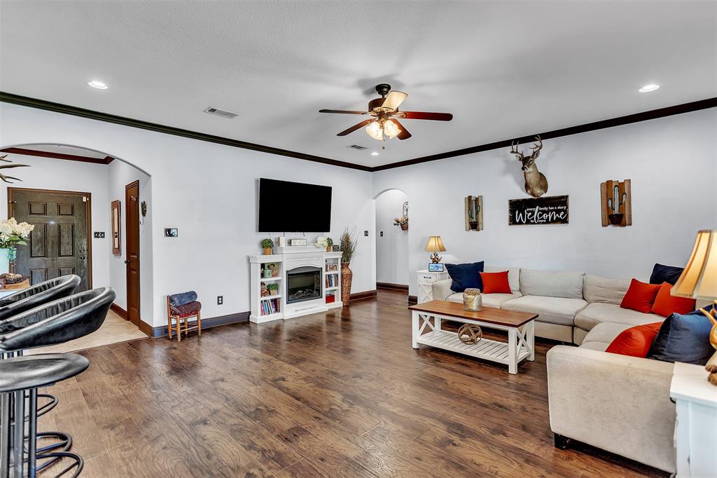 3676 County Road 2208