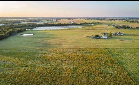 L15 Elm Branch Elm Mott TX 76640