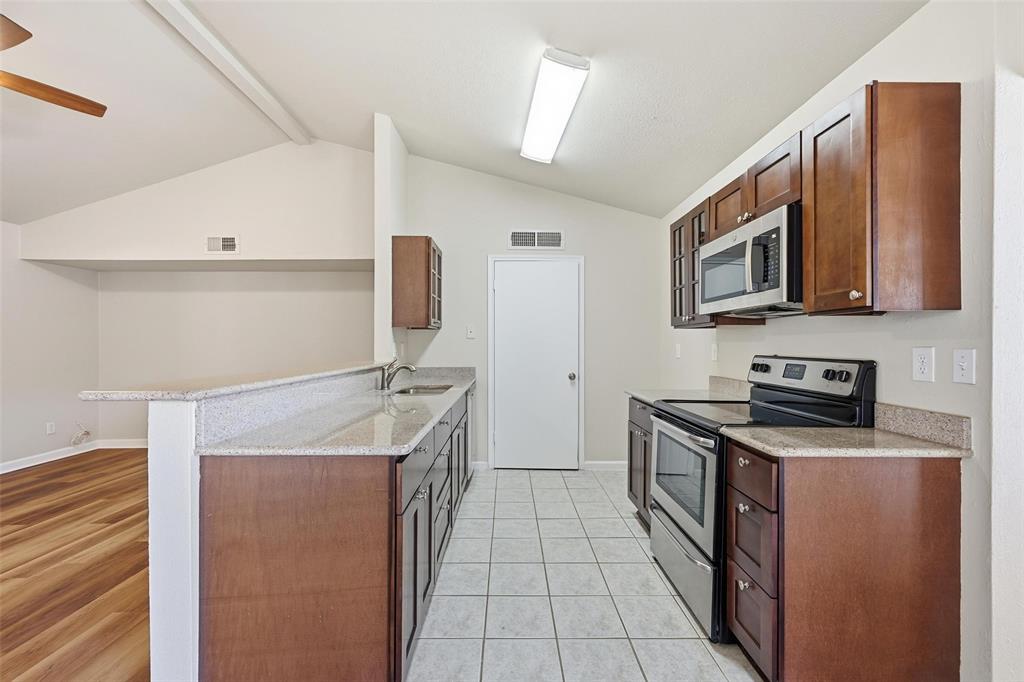 Colony 25 - Residential Lease