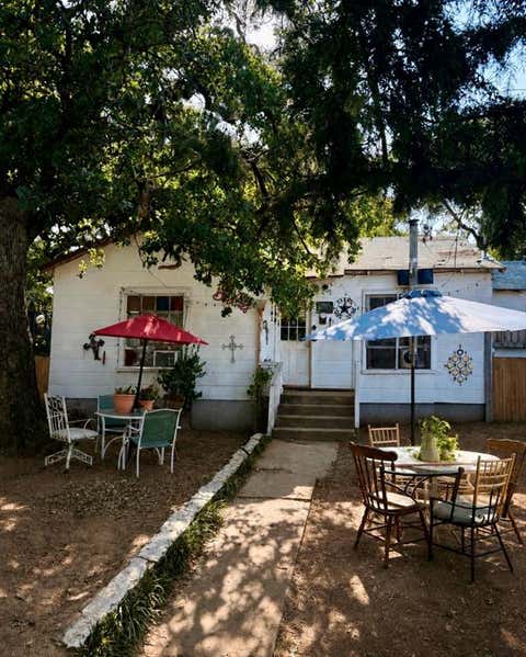 Photo of 1906 6th Avenue, Mineral Wells, TX 76067 (MLS # 21358050)