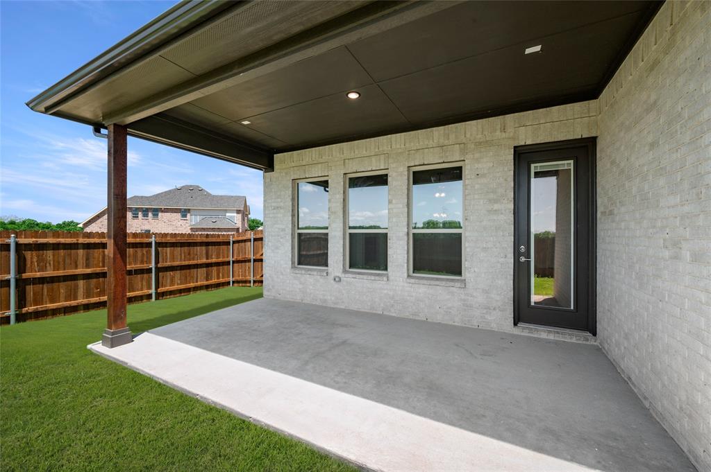 Sheppard's Place - Residential