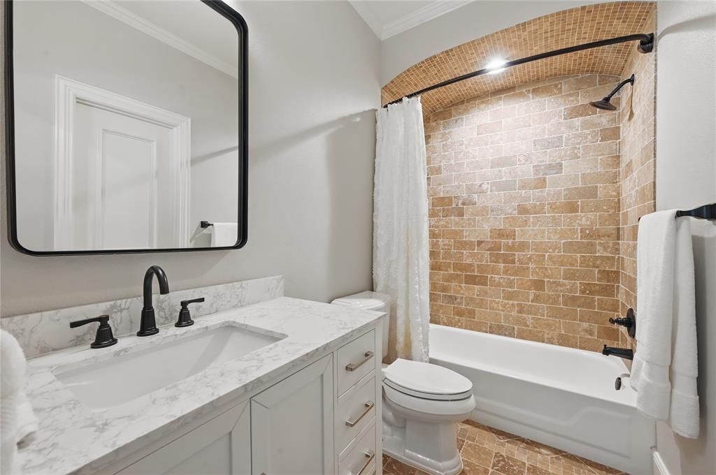 Flower Mound, Texas 75022, United States, 5 Bedrooms Bedrooms, ,5 BathroomsBathrooms,Residential,Pending,115905