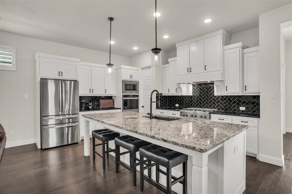 Viridian Village 1k - Residential