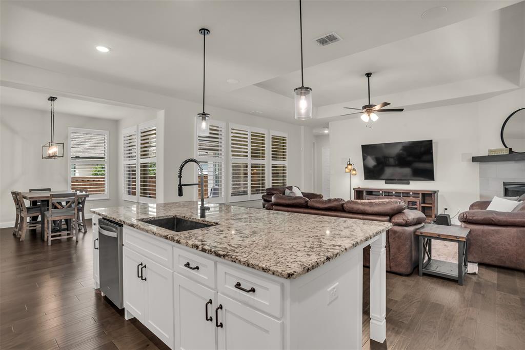 Viridian Village 1k - Residential