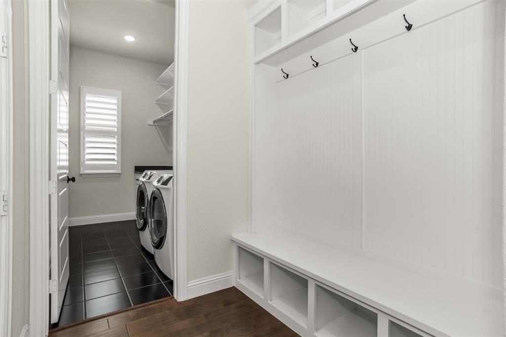 Viridian Village 1k - Residential