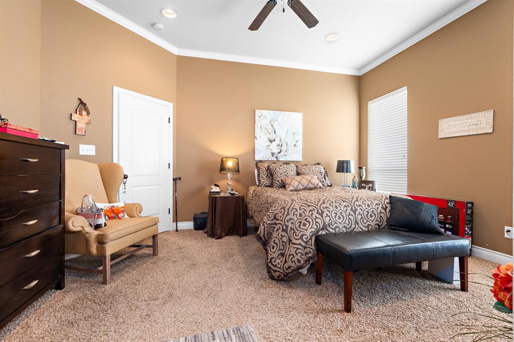 Wolf Country - Residential