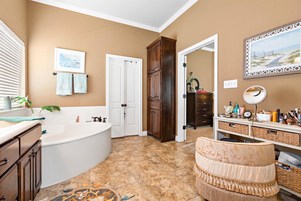 Wolf Country - Residential