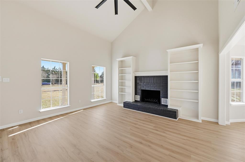 Grande Casa Ranchitos #3 - Residential