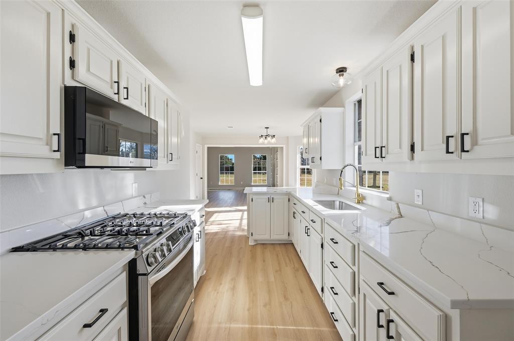 Grande Casa Ranchitos #3 - Residential