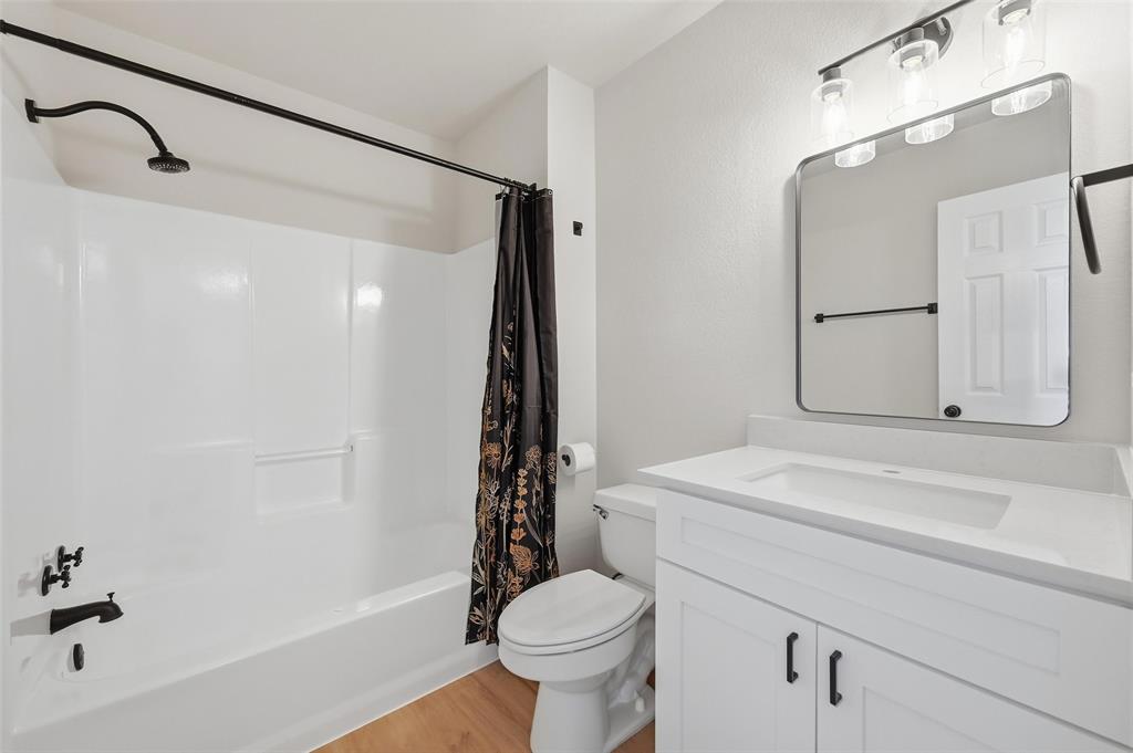 Grande Casa Ranchitos #3 - Residential