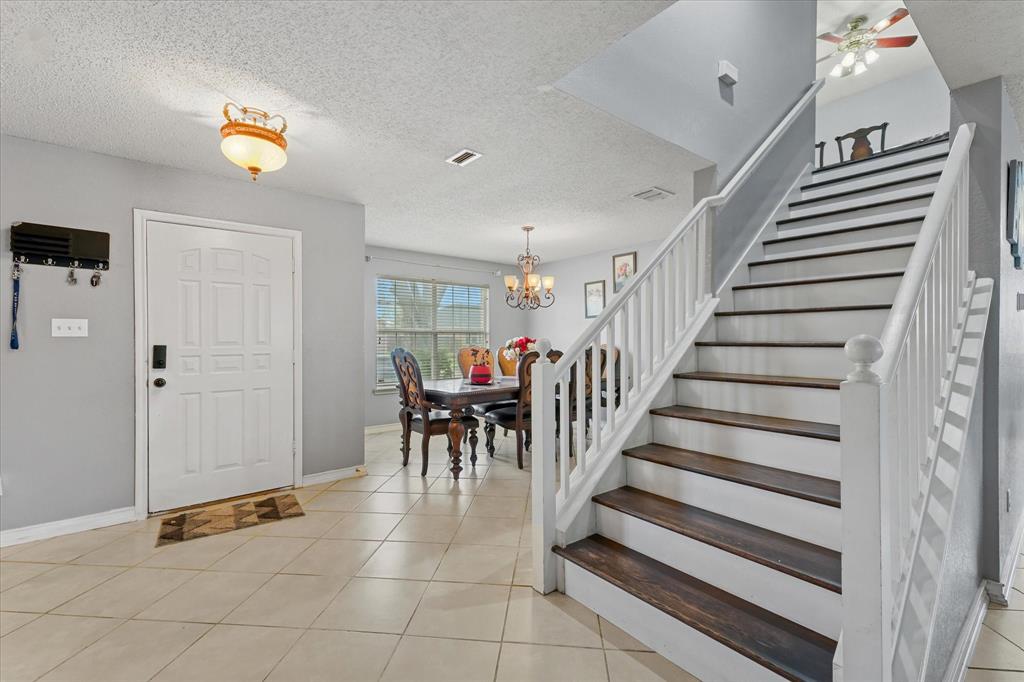 1818 Cedar Ridge Drive