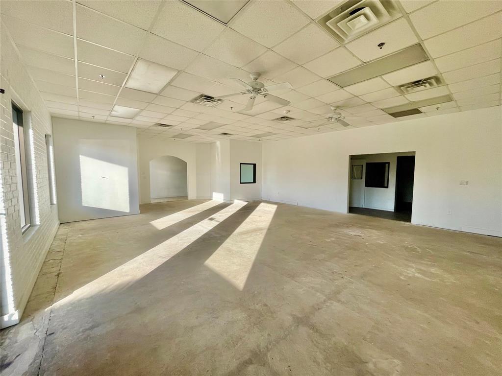 610 E Byron Nelson Boulevard 112-114