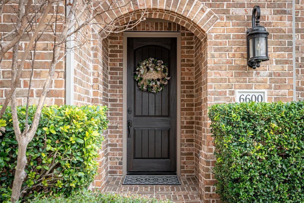 6600 Orchard Park Drive