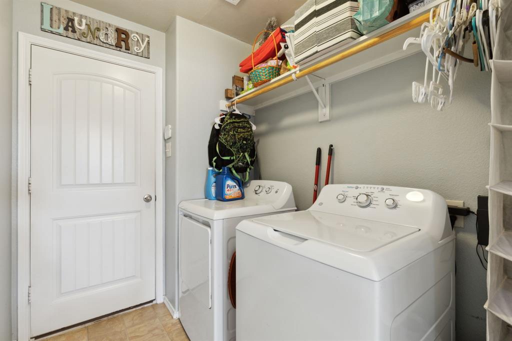 Fountain View Ph One - Residential