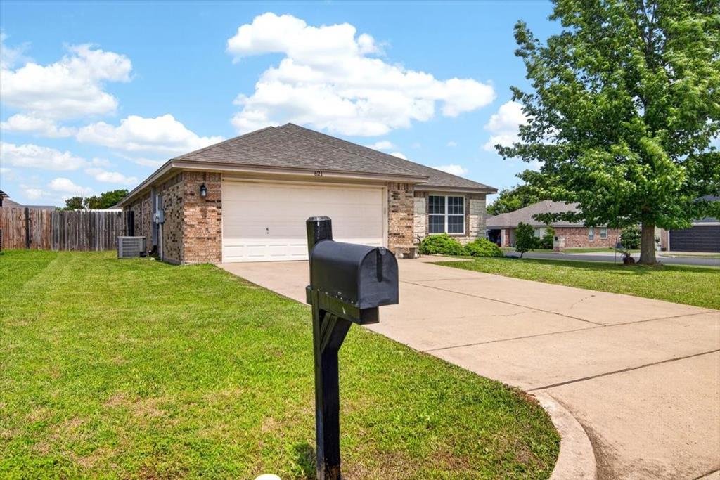 621 Apple Cross Drive