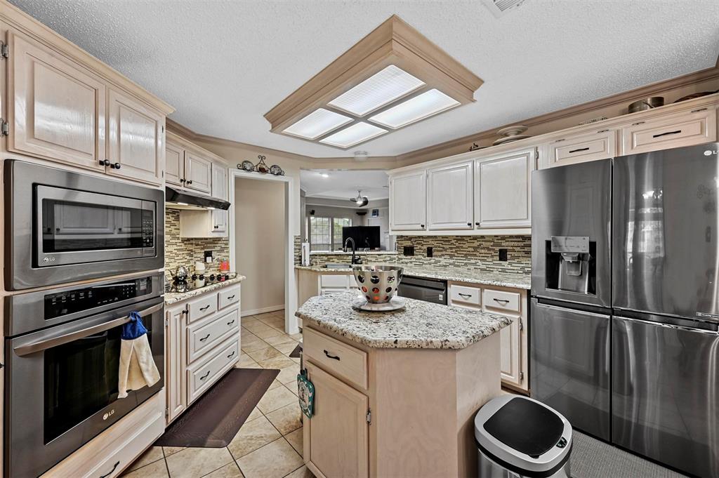 Rosemeade Place - Residential