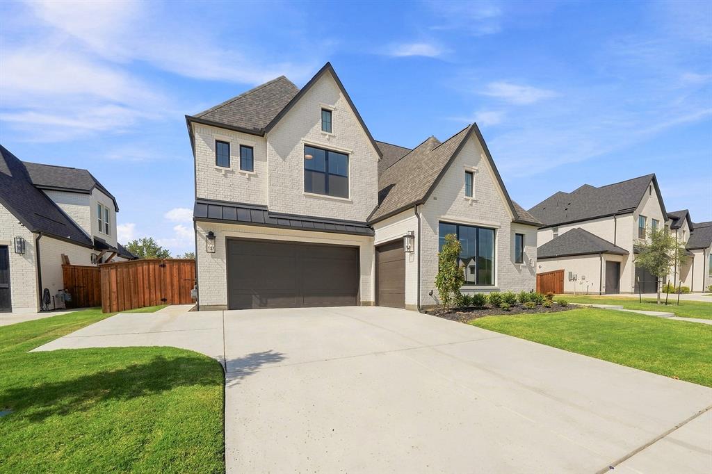 1005 Inwood Court