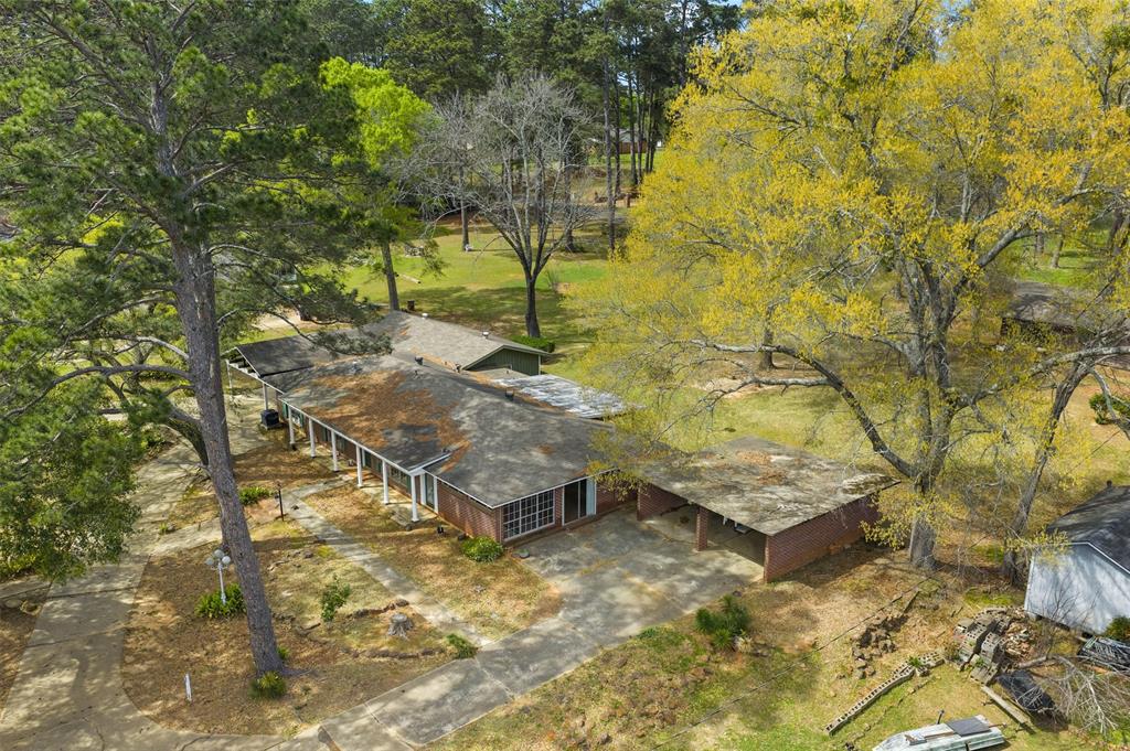 706 E Mary Lee Street