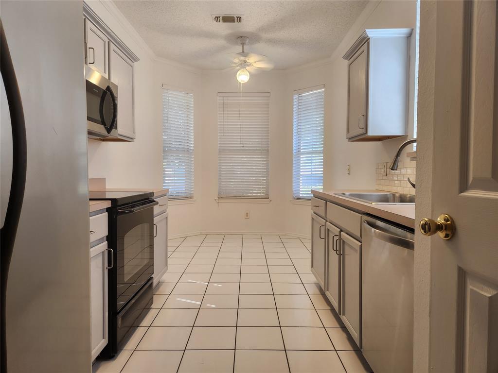 Hickory Creek Heights - Residential Lease