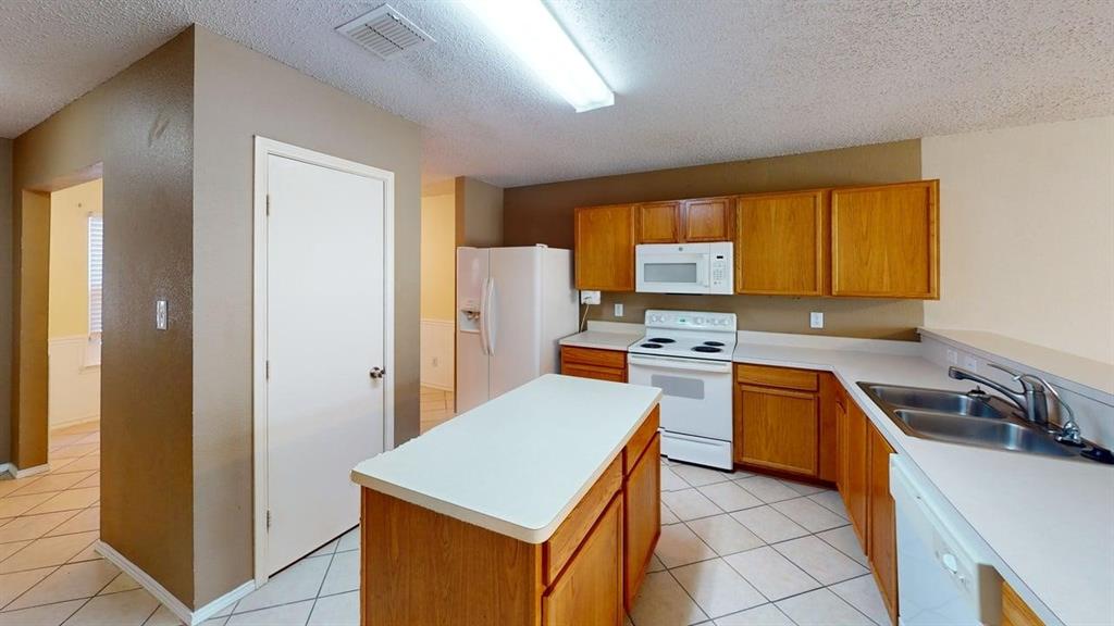 1601 Black Oak Court