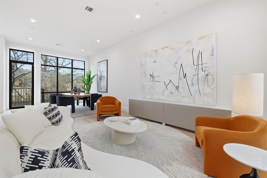 Kessler West Townhomes - Residential