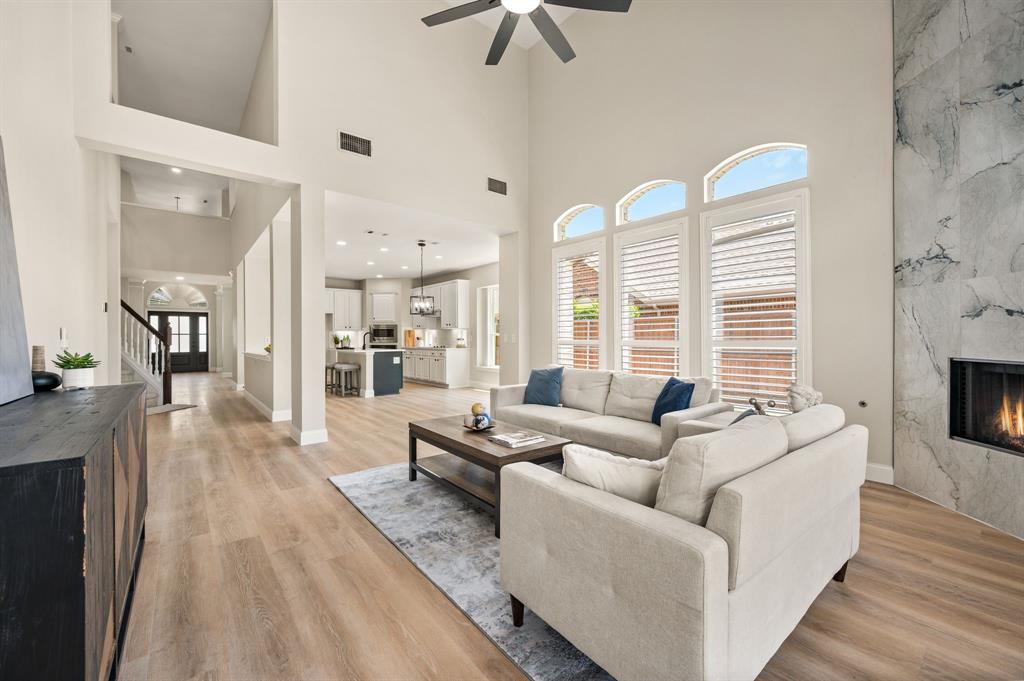 11207 Raveneaux Drive