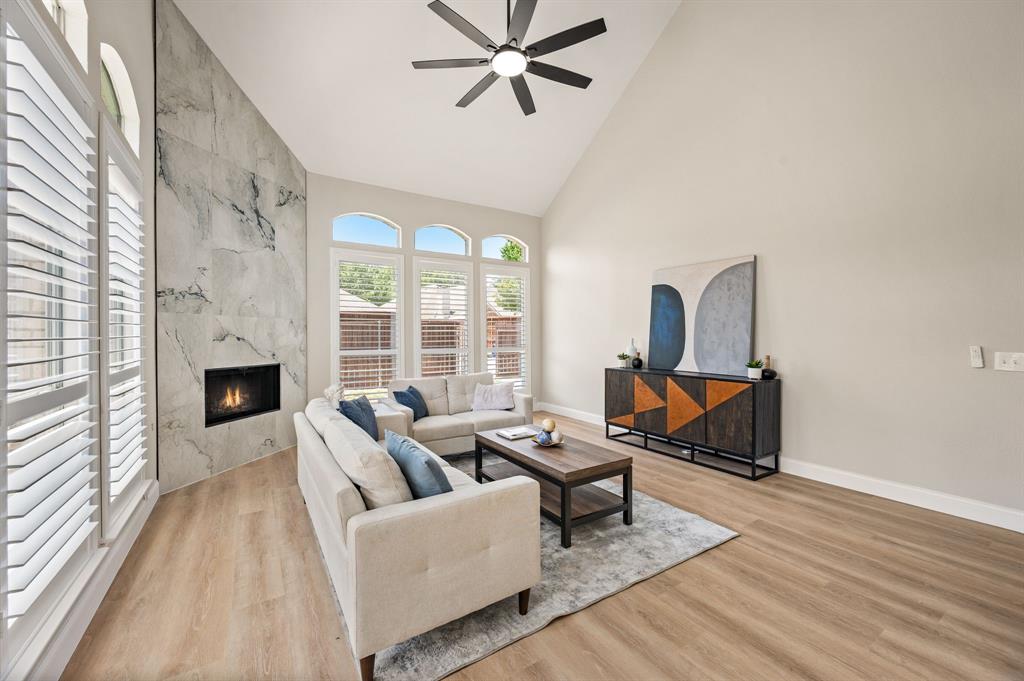 11207 Raveneaux Drive