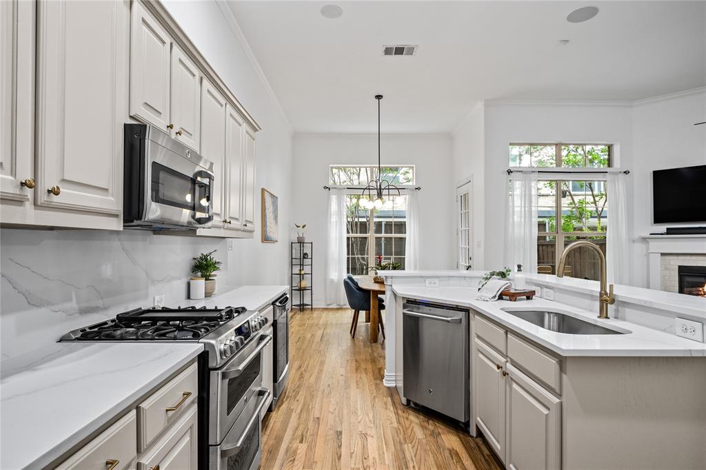 Lafayette Square - Residential