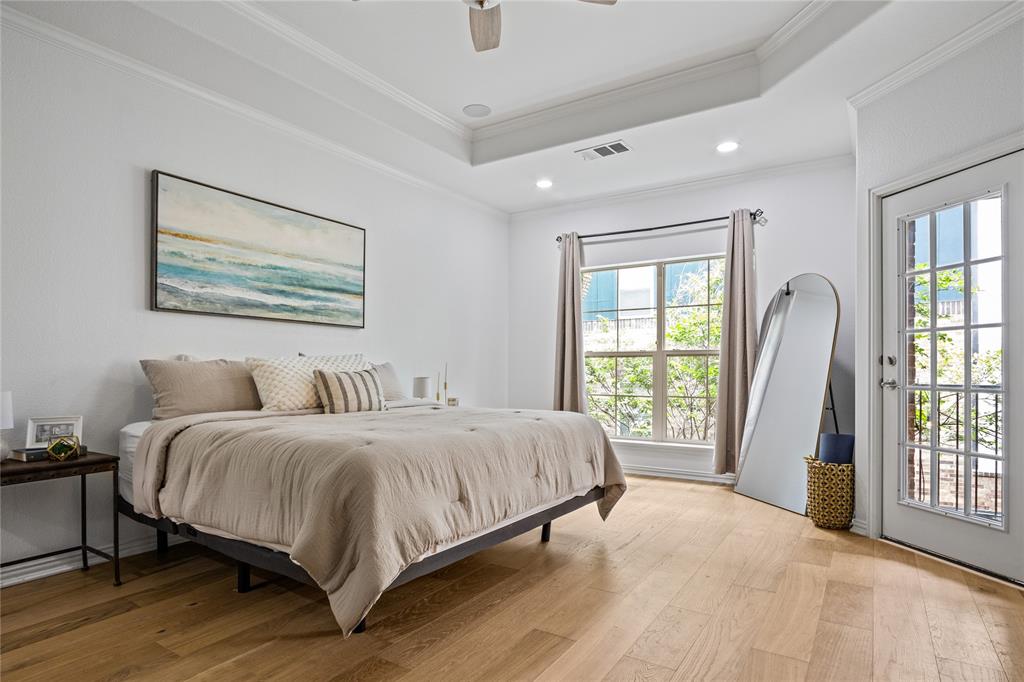 Lafayette Square - Residential