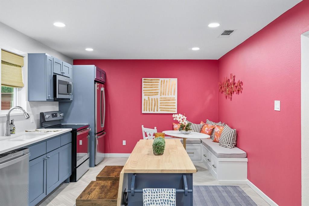 Queensborough Heights Add - Residential