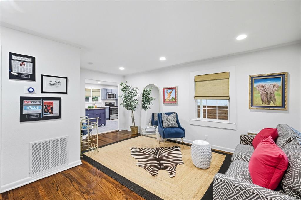 Queensborough Heights Add - Residential