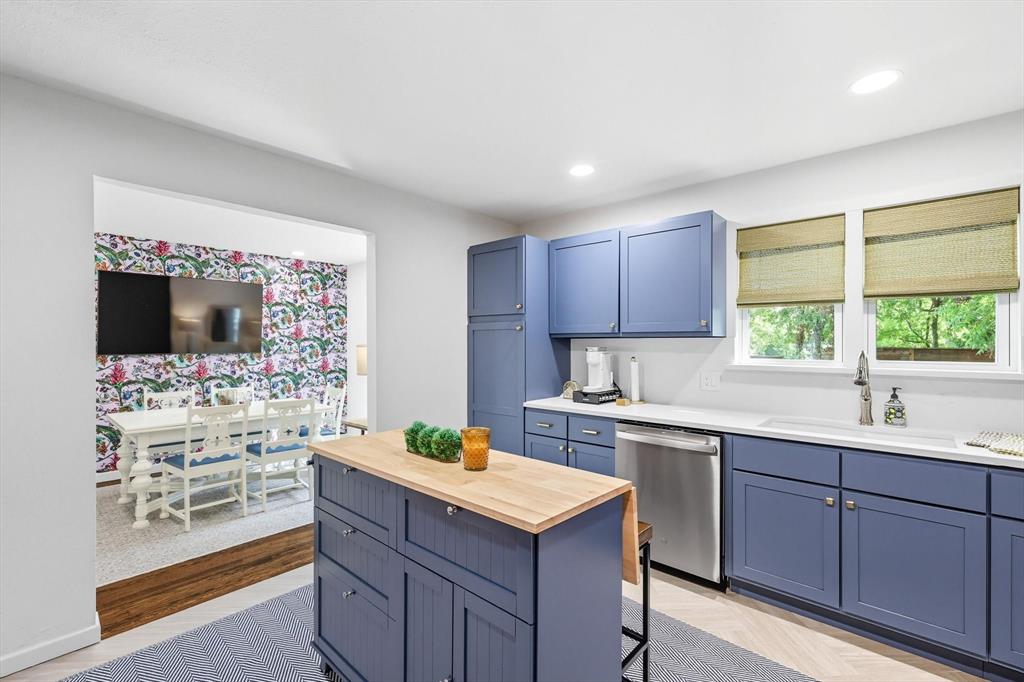 Queensborough Heights Add - Residential