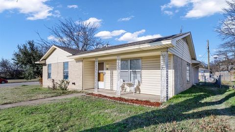 A home in Krum