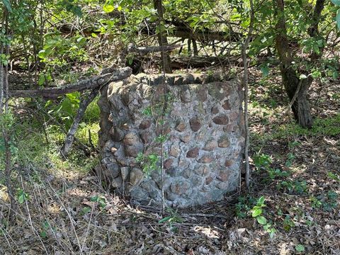 25 acres County Road 2348 Pickton TX 75471