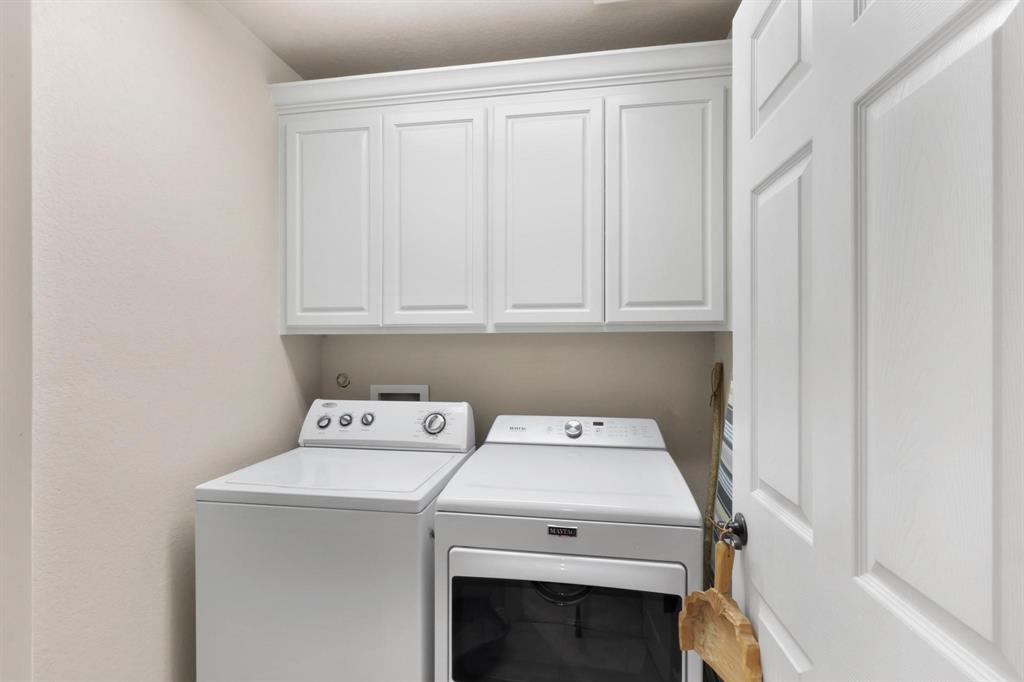 Estates In Hidden Oaks - Residential