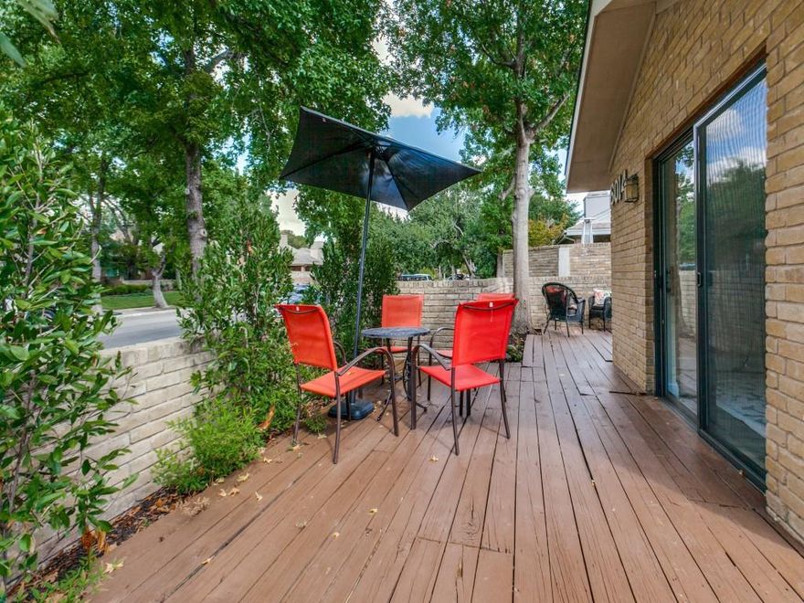 Beautifully Remodeled 3 Bedroom, 2 Full Baths. No Wasted Space. Open Floor Plan with Vaulted Ceilings and 5 Sets of Glass Doors Opening out to Decks and 2 Skylights Creating Natural Light Everywhere. Perfect For Entertaining or Family Living. Remodeled in 2022 Including All New Appliances, Addition of Huge Pantry and HVAC to Name a Few. Granite Counter Tops and  Luxury Vinyl Flooring. Spacious Primary Bedroom with Stunning Oversized Shower. Vaulted Ceilings with Ceiling Fans. Roof and Skylights replaced 2025. Timberline HDZ Shingles with Transferrable Limited Lifetime Warranty. Beautiful Tree Lined Neighborhood. HOA Handles Front Yard Maintenance Including Sprinkler System. Great Location in Far North Dallas Conveniently Near Major Highways, Shopping , Restaurants, Parks, and Entertainment.
Appliances and Some Furnishings are Negotiable. The Home is the Personal Residence of a Real Estate Broker.