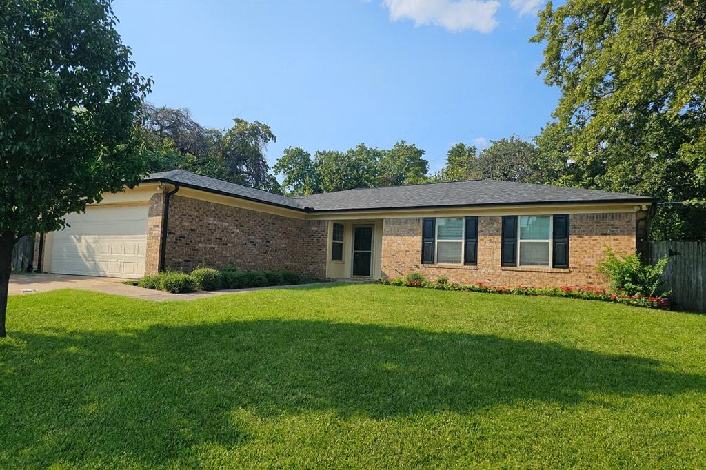 6221 Barcelona Drive