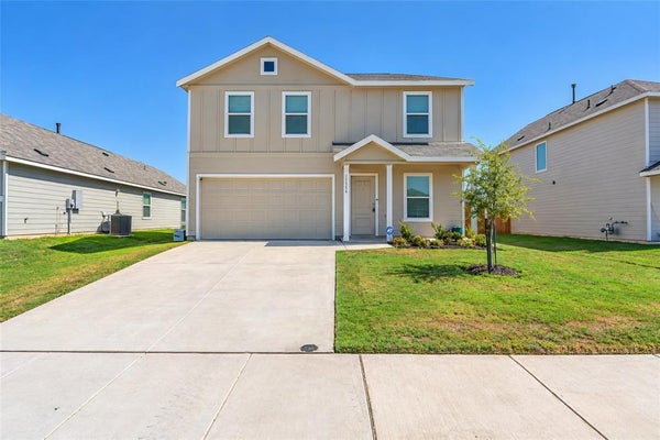 11554 GAMMON AVE, RHOME, TX 76078 - Image bc5e8160a2e378e0892ebb3ce662de6f/763355038