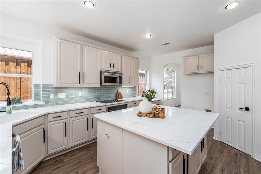 Villages of Lake Forest 03 - Residential