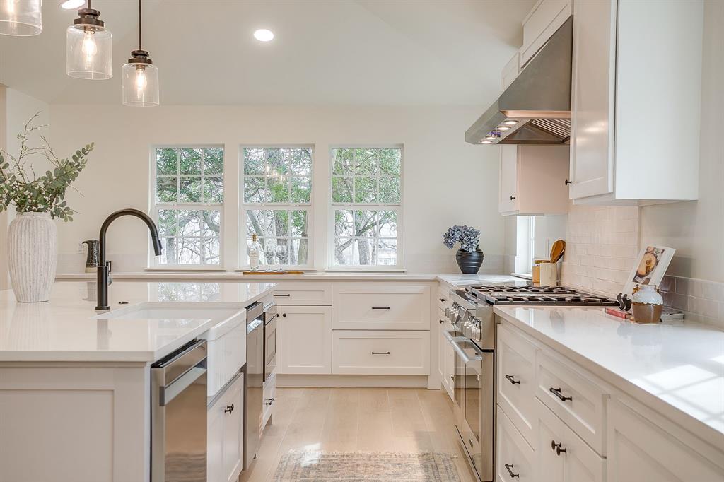 Daniel Barcroft Surv Abs #141 - Residential