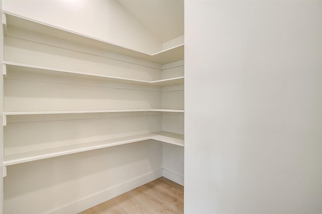 Daniel Barcroft Surv Abs #141 - Residential