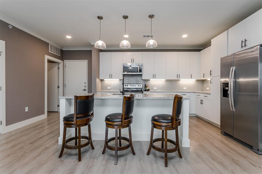 Sojurn At The Realm Condominiu - Residential