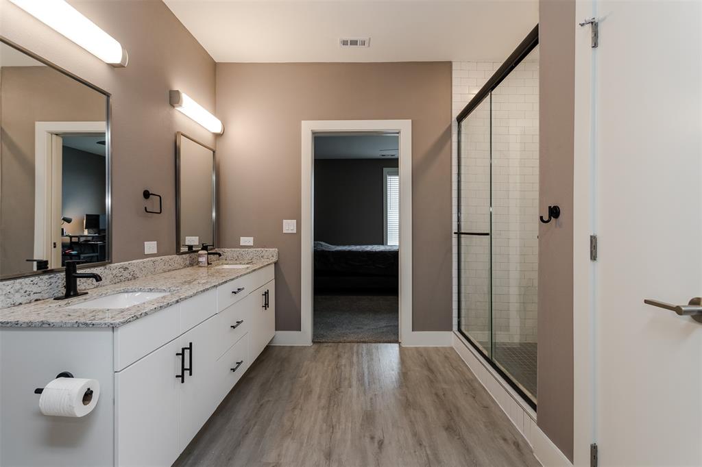 Sojurn At The Realm Condominiu - Residential