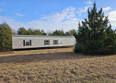 A home in Wills Point