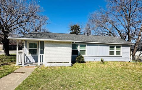 Photo of 4801 Stephanie Drive, Haltom City, TX 76117 (MLS # 21206426)