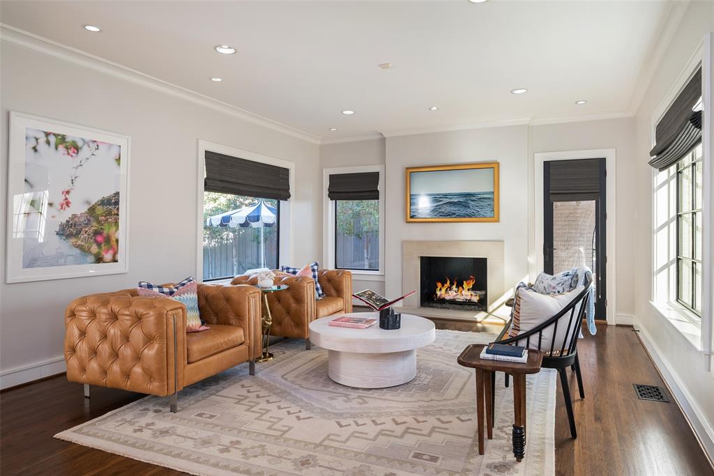 Country Club Estates - Residential