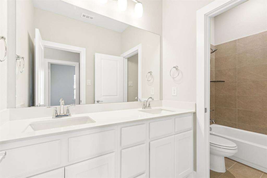 Lakeway Estates - Residential